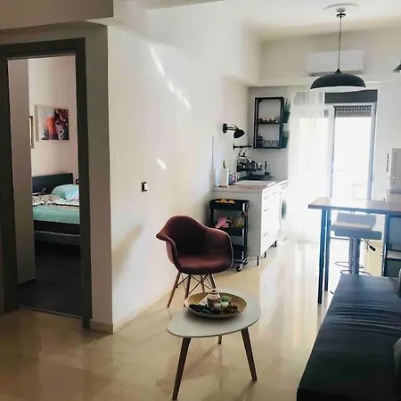 Nea Chora Appartment, 2 Min From The Sea アパート ハニア